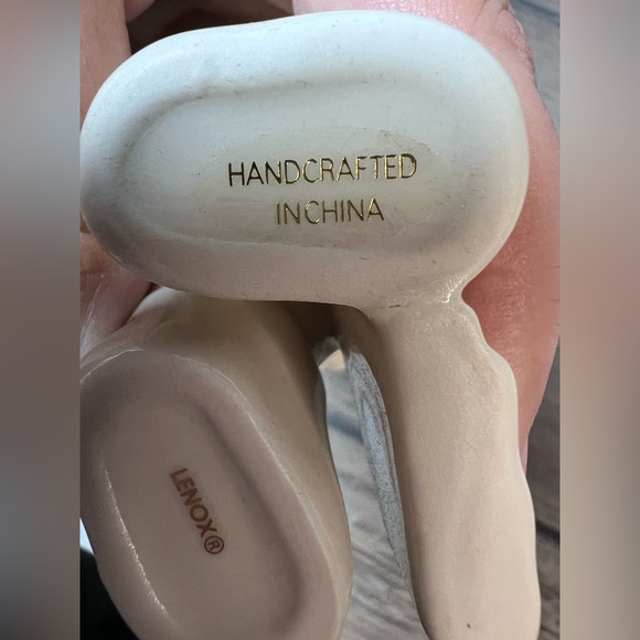 Lenox 2019 Snowman Figurine Annual Christmas Ornament Shoveling Frosty Snow - Picture 5 of 8